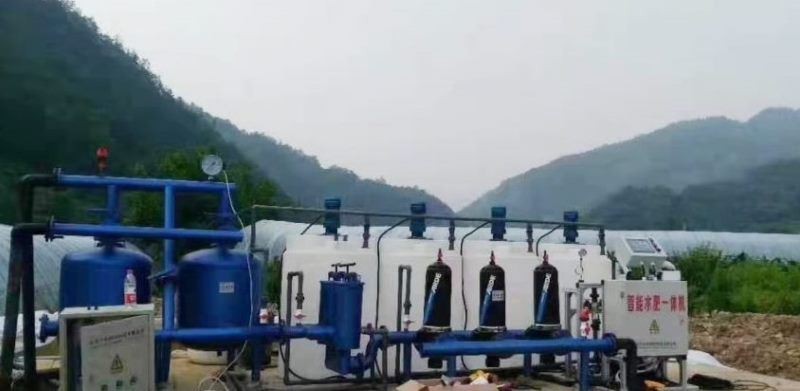 greenhouse-fertigation-head-apparatus